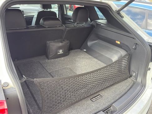 Used 2023 Volkswagen Atlas Cross Sport SE w/ Panoramic Sunroof Package image 31