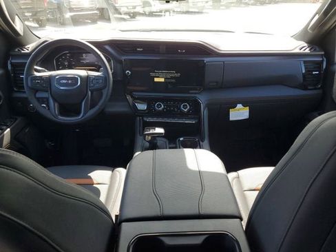 New 2026 GMC Sierra 1500 AT4 w/ AT4 Premium Package AWD/4WD image 13