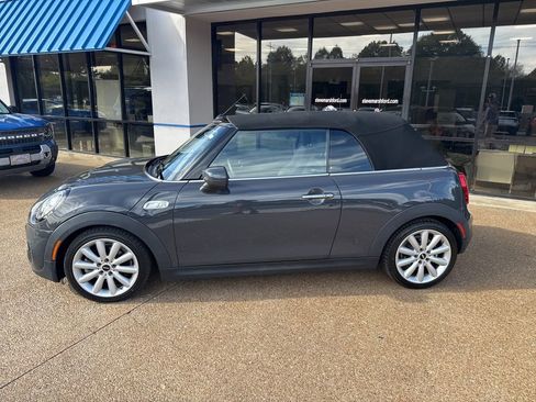Used 2020 MINI Cooper S w/ Premium Package image 6