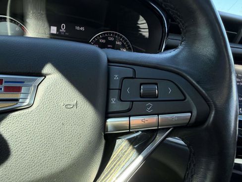 Used 2020 Cadillac XT6 Premium Luxury FWD image 27