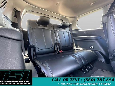 Used 2022 Jeep Grand Cherokee L Limited w/ Black Appearance Package AWD/4WD image 28
