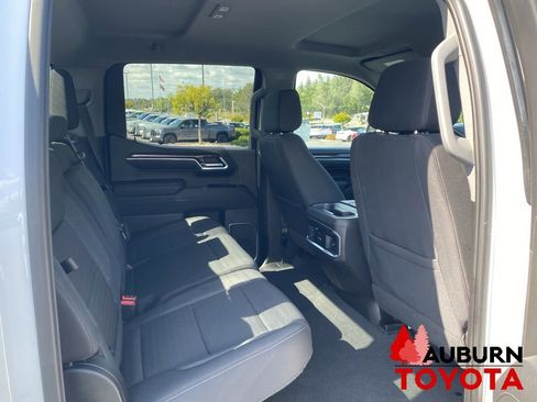 Used 2023 GMC Sierra 1500 Elevation AWD/4WD image 17