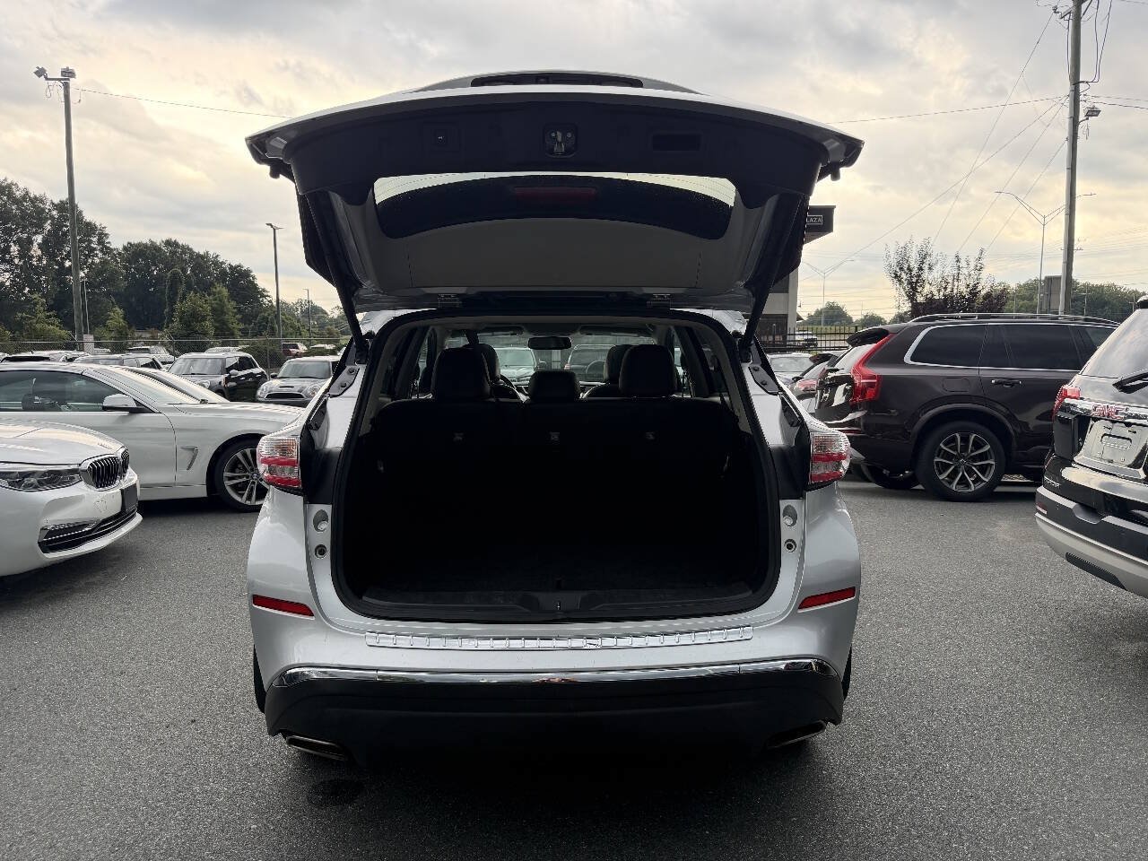 Used 2017 Nissan Murano SL w/ SL Technology Package AWD/4WD image 11
