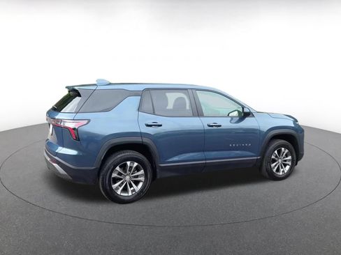 Used 2025 Chevrolet Equinox LT FWD image 14