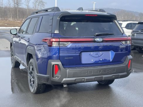 New 2026 Subaru Outback Limited image 12