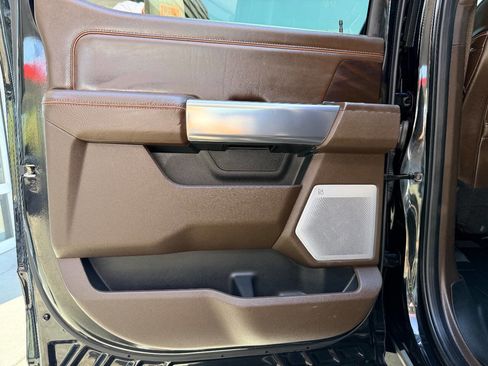 Used 2025 Ford F250 King Ranch w/ Chrome Package AWD/4WD image 35