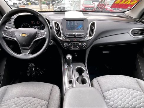 Used 2018 Chevrolet Equinox LT image 14