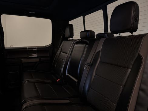 Used 2018 Ford F150 Raptor w/ Equipment Group 802A Luxury AWD/4WD image 25