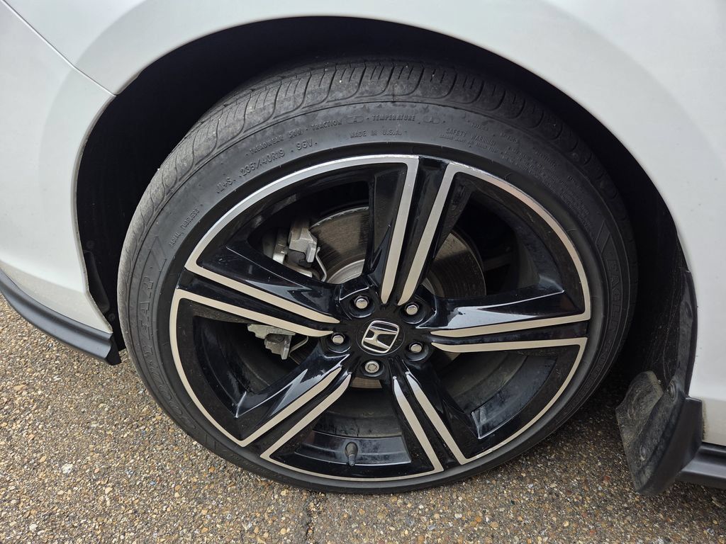 Certified 2024 Honda Accord Sport image 10