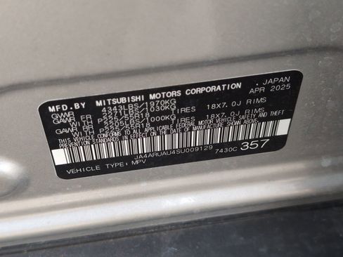 Used 2025 Mitsubishi Outlander Sport AWD image 23