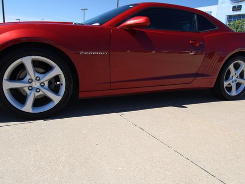 Used 2015 Chevrolet Camaro LT w/ RS Package RWD image 9