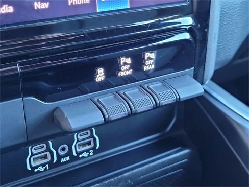 Certified 2025 RAM 1500 Big Horn image 12