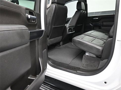 Used 2023 GMC Sierra 3500 Denali w/ Denali Ultimate Package image 17
