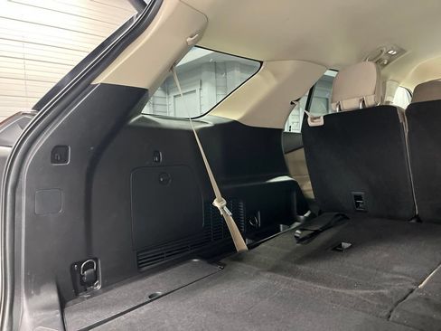 Used 2020 Ford Explorer XLT w/ Comfort Package AWD/4WD image 34