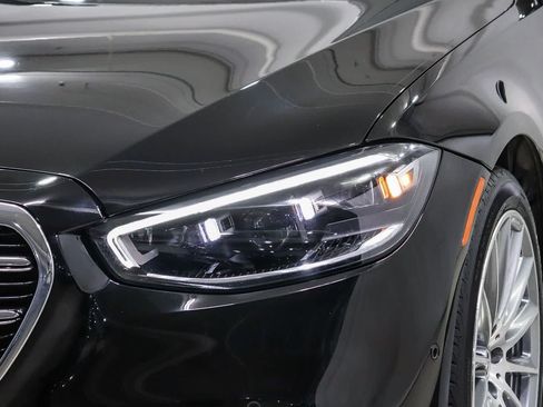 Used 2022 Mercedes-Benz S 580 4MATIC Sedan image 7