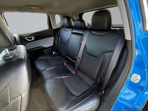 Used 2022 Jeep Compass Latitude w/ Convenience Group AWD/4WD image 18