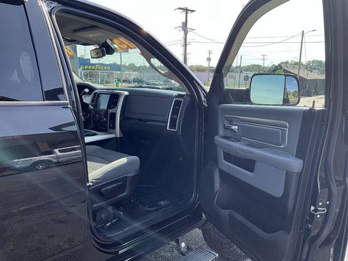 Used 2016 RAM 2500 Big Horn w/ Black Appearance Group AWD/4WD image 34