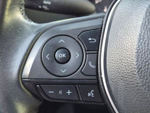 Certified 2022 Toyota Corolla SE FWD image 11