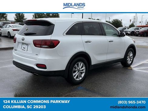Used 2019 Kia Sorento FWD image 6