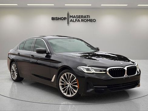 Used 2023 BMW 530i w/ Convenience Package RWD image 1