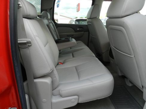 Used 2008 GMC Sierra 3500 SLT w/ Convenience Package image 12