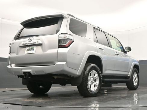 Used 2024 Toyota 4Runner SR5 image 10