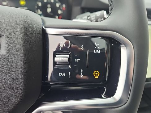 Certified 2025 Land Rover Discovery Sport S image 20