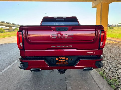 Used 2019 GMC Sierra 1500 AT4 w/ AT4 Premium Package AWD/4WD image 4