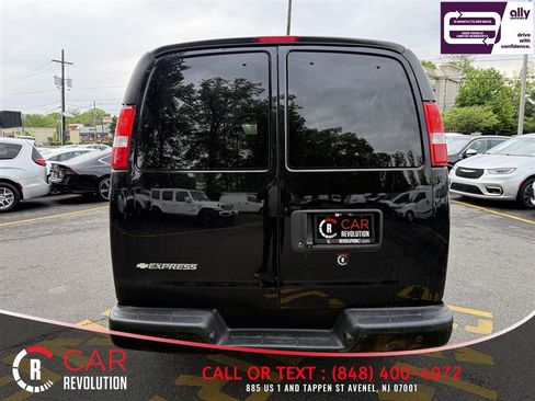 Used 2019 Chevrolet Express 3500 LS RWD image 5