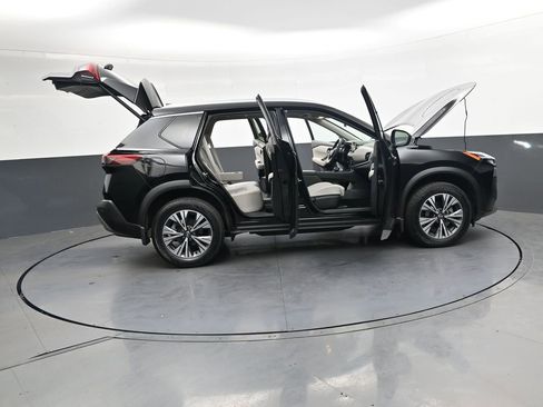 Used 2023 Nissan Rogue SV w/ SV Premium B Package FWD image 46