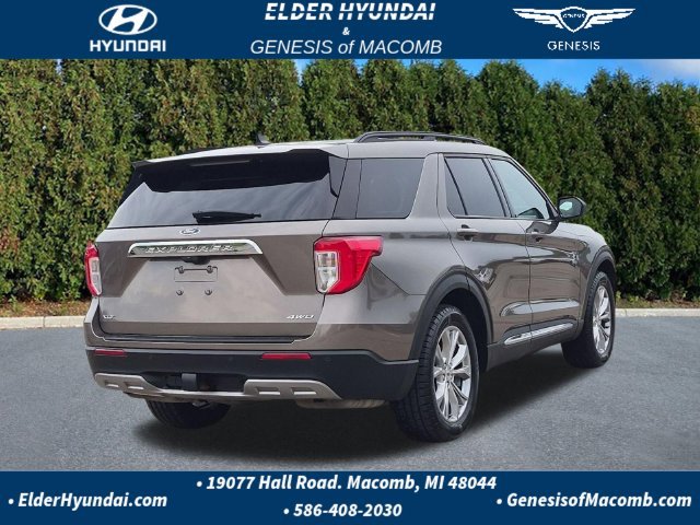 Used 2021 Ford Explorer XLT w/ Equipment Group 202A AWD/4WD image 4