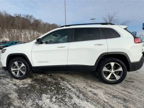 Used 2022 Jeep Cherokee Limited image 5