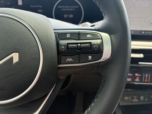 Used 2025 Kia K5 EX FWD image 19