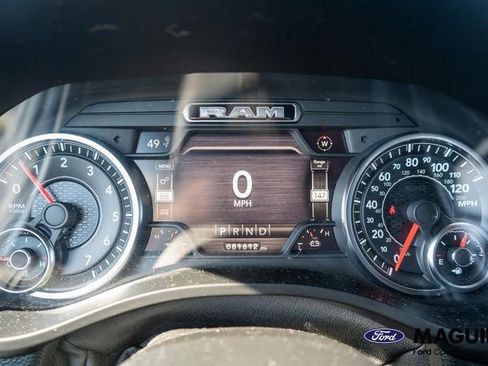Used 2020 RAM 1500 Big Horn AWD/4WD image 20