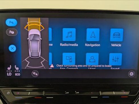 Used 2023 Volkswagen ID.4 S RWD image 32