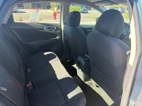 Used 2017 Nissan Sentra SV FWD image 14
