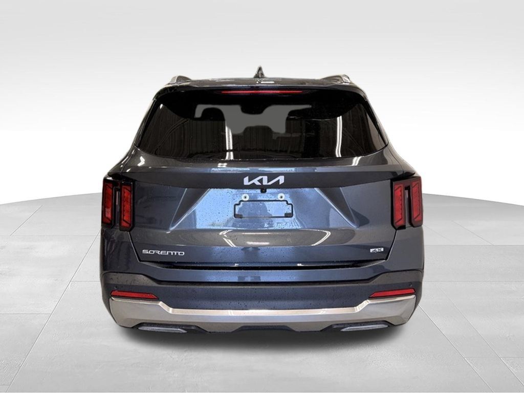 Used 2024 Kia Sorento S w/ Panoramic Sunroof Package AWD/4WD image 4