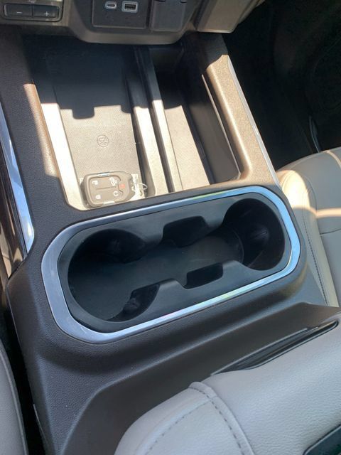 Certified 2022 Chevrolet Silverado 1500 LTZ AWD/4WD image 31