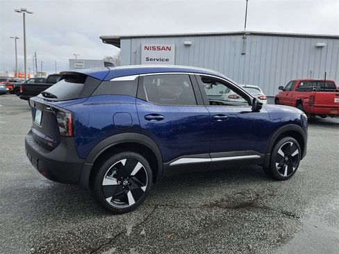 New 2026 Nissan Kicks SR image 12