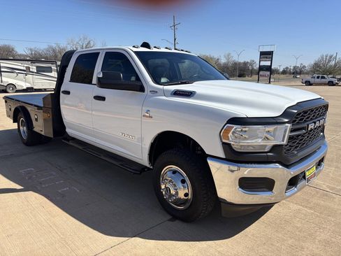 Used 2022 RAM 3500 Tradesman w/ Max Tow Package image 5
