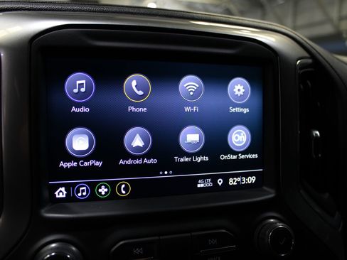 Used 2021 Chevrolet Silverado 1500 RST image 32