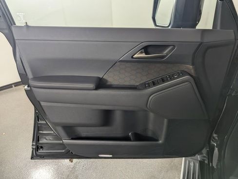 Used 2024 Lexus GX 550 w/ Accessory Package (Z1) image 14