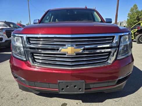Used 2016 Chevrolet Suburban LTZ image 2