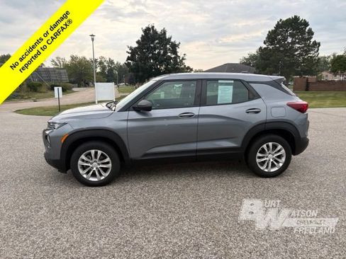 Used 2021 Chevrolet TrailBlazer LS AWD/4WD image 3