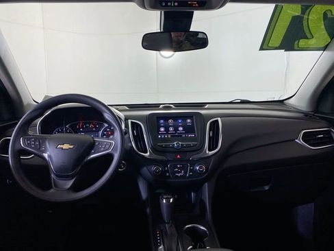 Used 2021 Chevrolet Equinox LT image 10