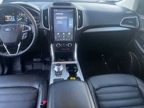 Used 2024 Ford Edge SEL w/ Convenience Package image 15