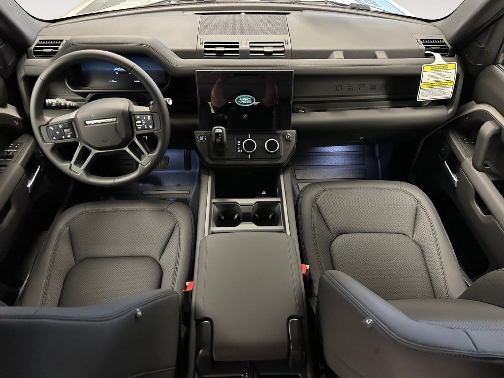 New 2026 Land Rover Defender 110 S AWD/4WD image 10