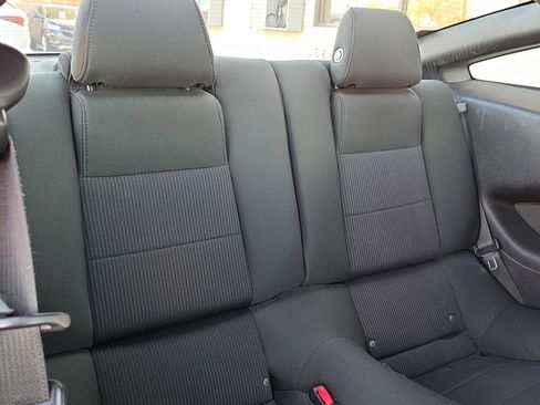 Used 2013 Ford Mustang V6 image 26