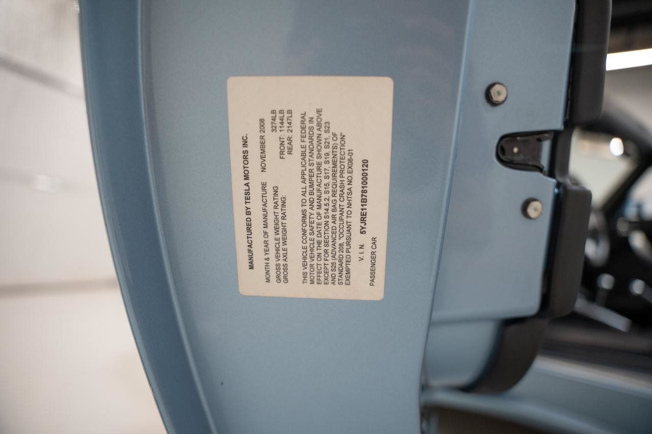 Used 2008 Tesla Roadster RWD image 40