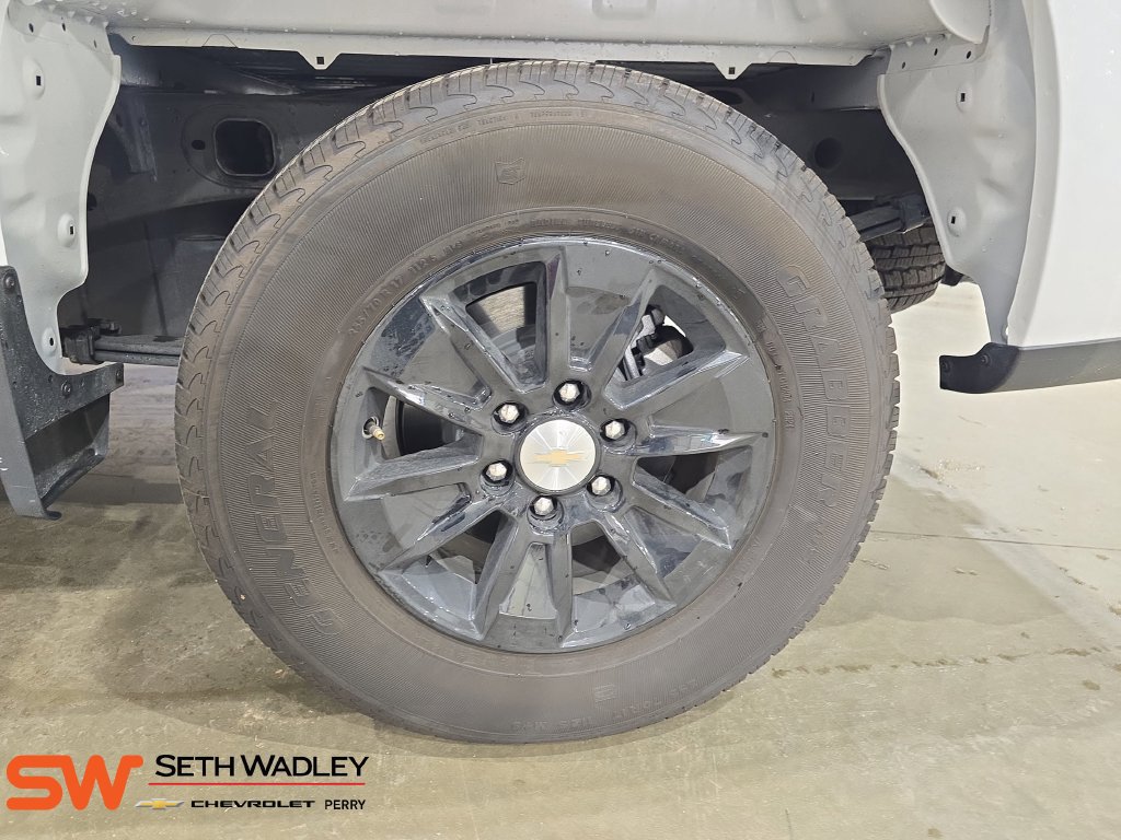 Used 2026 Chevrolet Silverado 1500 LT AWD/4WD image 31